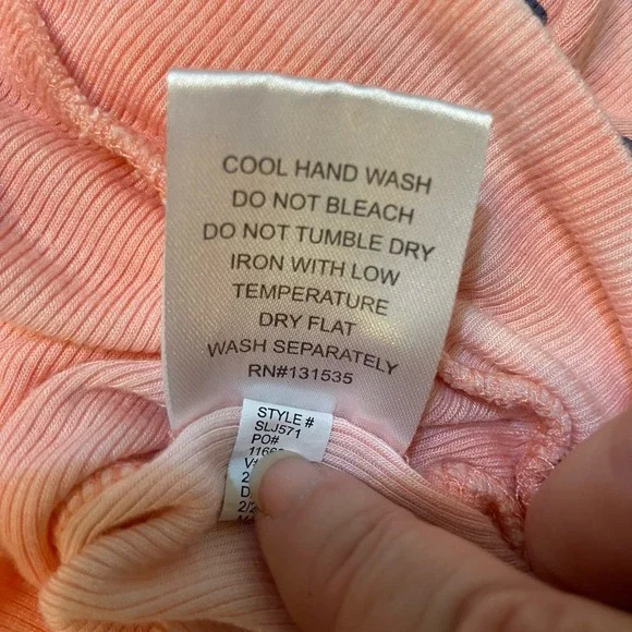 Salt Life "High Tide Salty Vibes" Women's Size Small Lightweight Hoodie - Picture 6 of 8